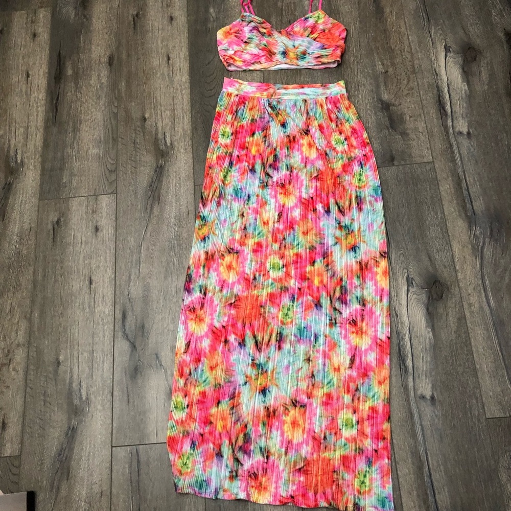🌸2 Piece summer tie dye maxi skirt set🌸